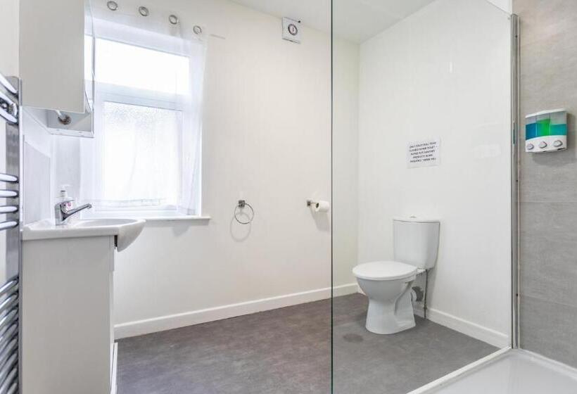 חדר סטנדרט, Castlereagh Guest House