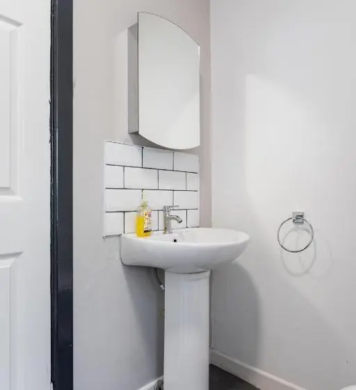 Economy-huone, Castlereagh Guest House