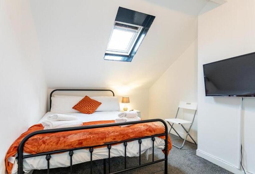 חדר אקונומי, Castlereagh Guest House