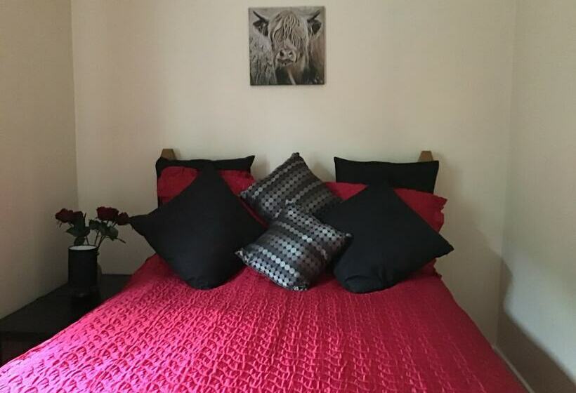 Апартаменты Классик 1 Спальня, River View Apartment