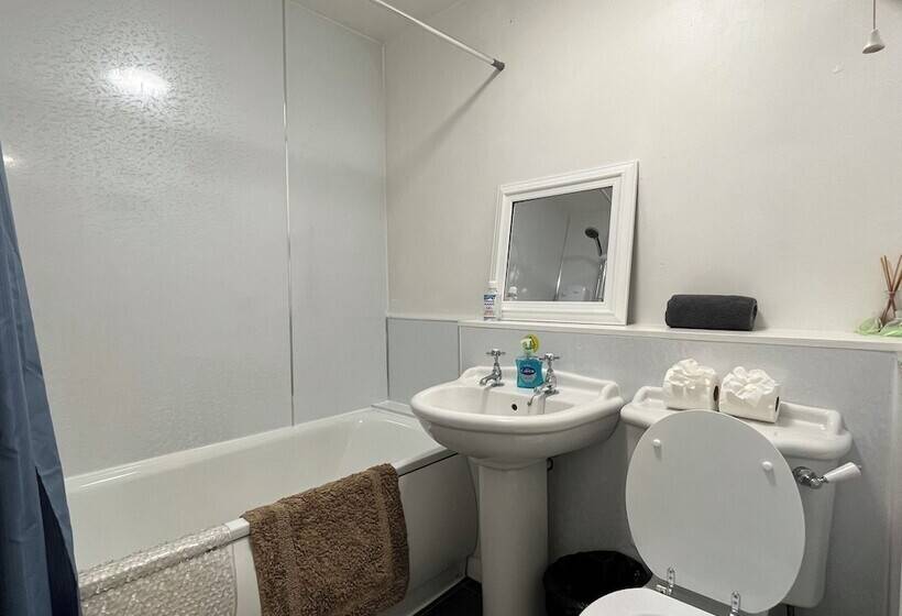 Апартаменты Классик 1 Спальня, River View Apartment