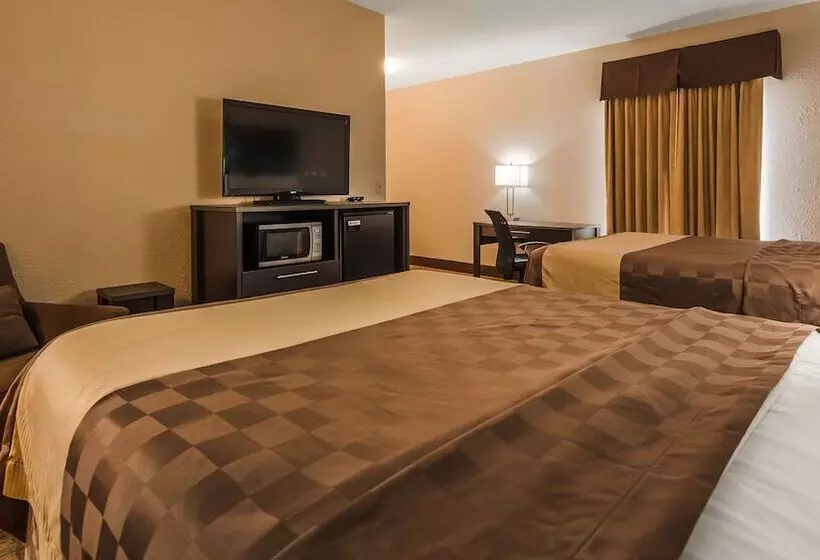 スイート, Best Western Teal Lake Inn