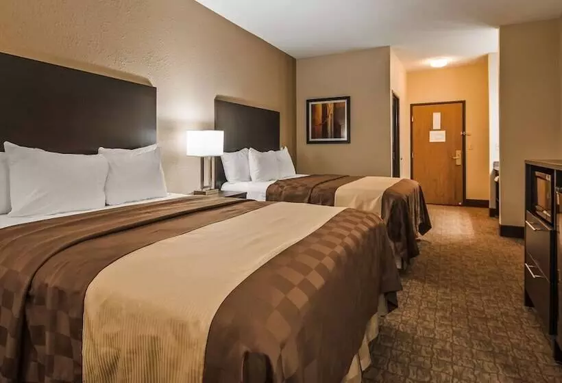 スイート, Best Western Teal Lake Inn