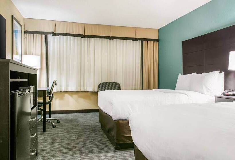 חדר סטנדרט שתי מיטות זוגיות, Quality Inn Dayton Airport