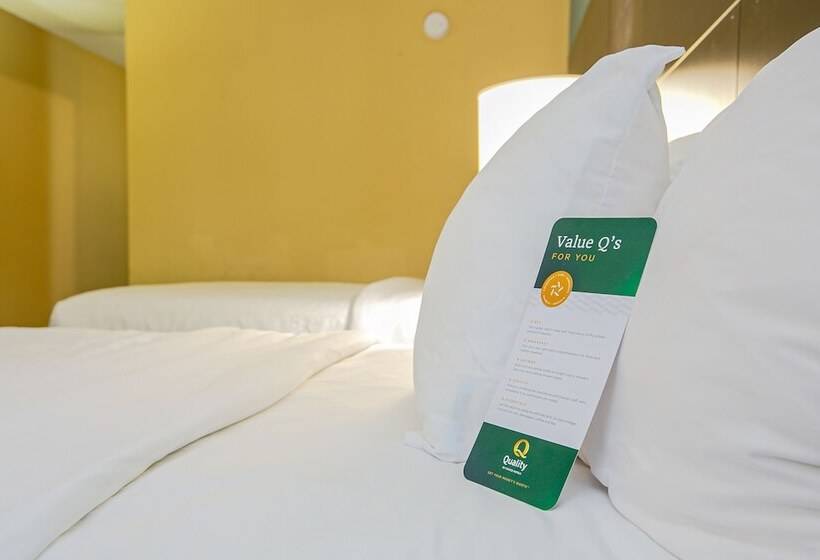 חדר סטנדרט שתי מיטות זוגיות, Quality Inn Dayton Airport