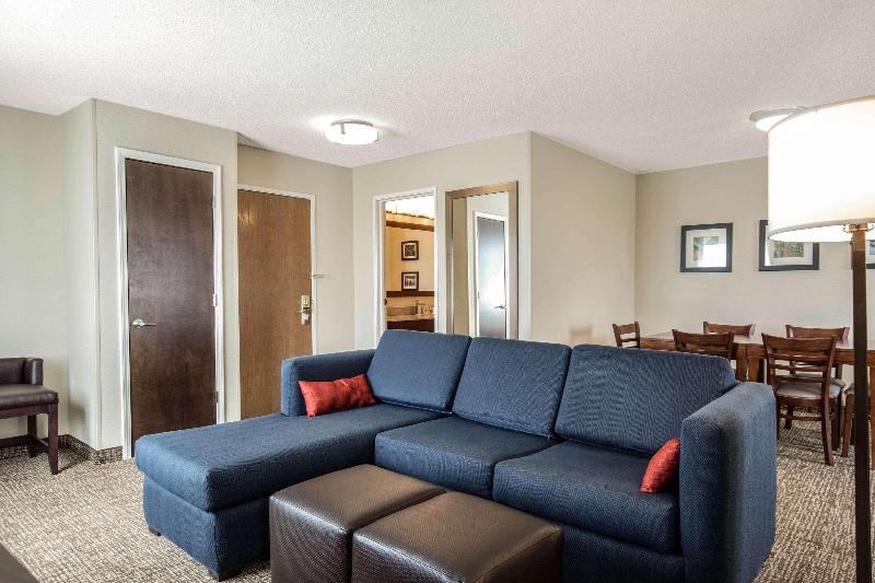 Люкс, Comfort Inn La Porte