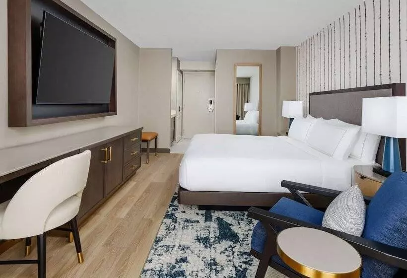 اتاق لوکس, Doubletree By Hilton Charlotte City Center
