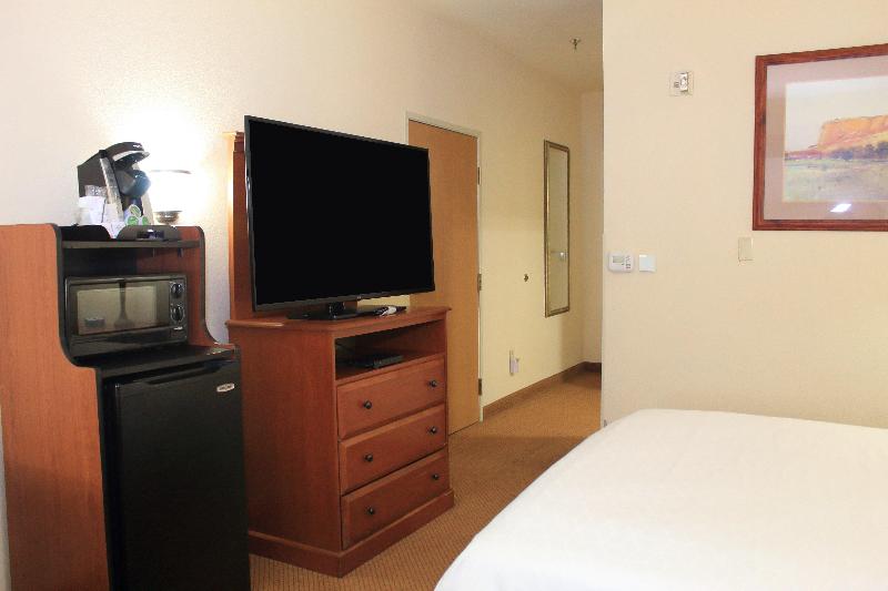 Quarto Estandar, Holiday Inn Express Hotel & Suites Farmington, An Ihg