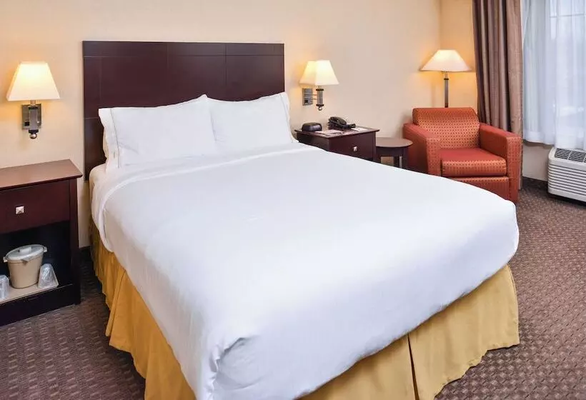 Sviitti, Holiday Inn Express Hotel & Suites Portland   Jantzen Beach, An Ihg