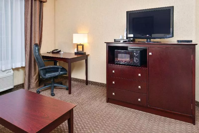 Standard-huone King-vuode, Holiday Inn Express Hotel & Suites Portland   Jantzen Beach, An Ihg