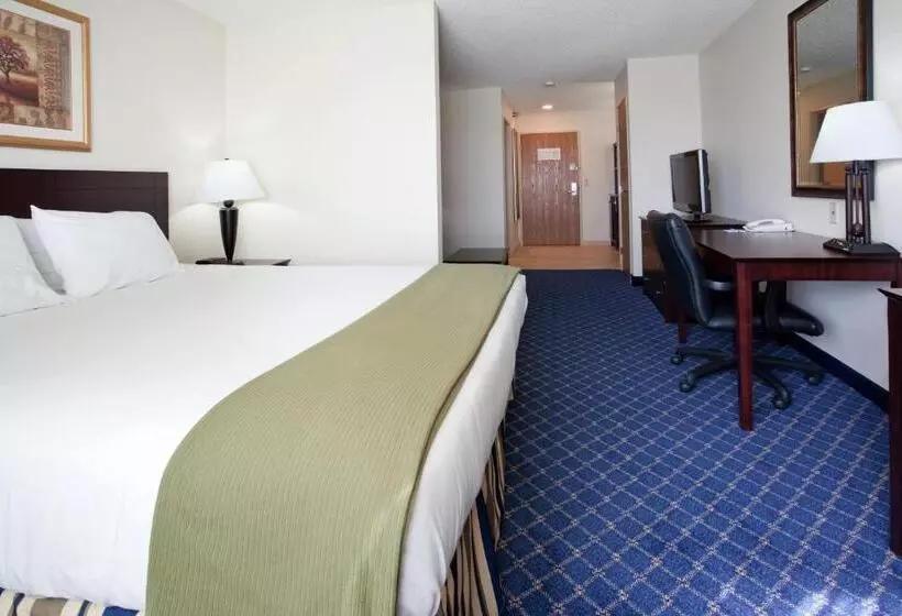 ジュニアスイート, Holiday Inn Express Hotel & Suites Torrington, An Ihg