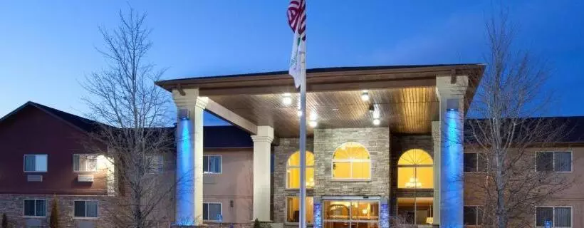 身障者適用キングサイズベッドルーム, Holiday Inn Express Hotel & Suites Torrington, An Ihg