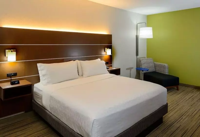 スイート, Holiday Inn Express Hillsborough Durham Area, An Ihg