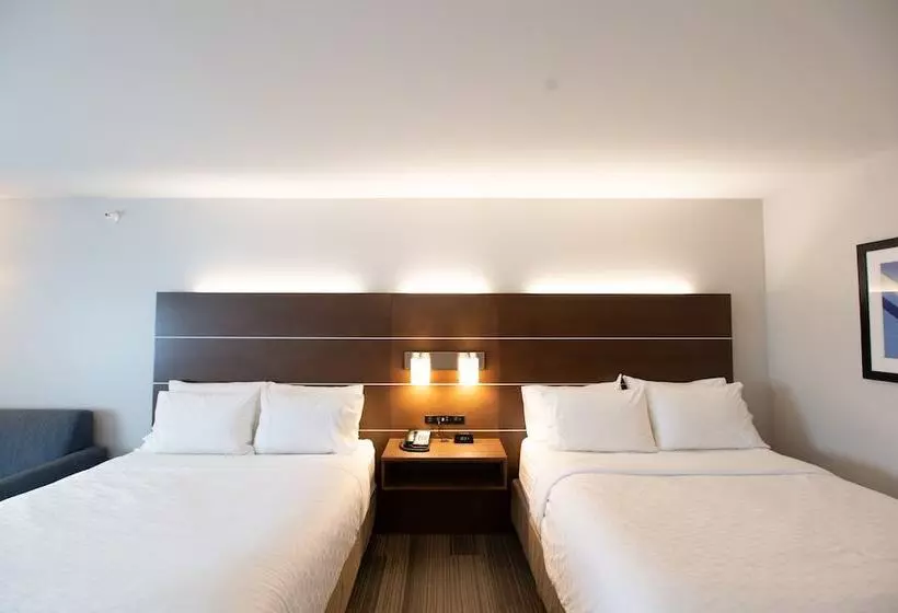 ２ダブルベッドのスタンダードルーム, Holiday Inn Express Houghton Keweenaw, An Ihg