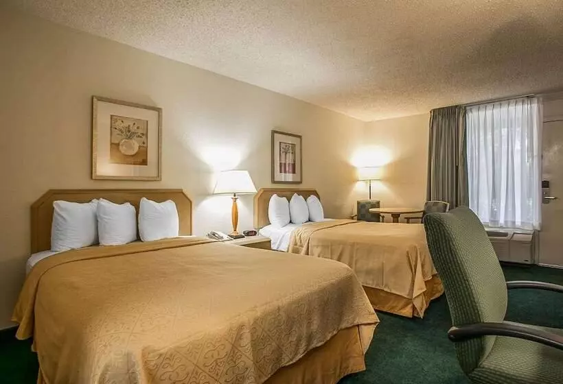 ２ダブルベッドのスタンダードルーム, Quality Inn Sumter