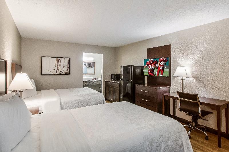 Номер Deluxe, Red Roof Inn Plus+ Dallas   Addison