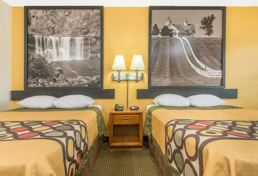 Standard-huone 2 Parivuodetta, Super 8 By Wyndham Williamsburg
