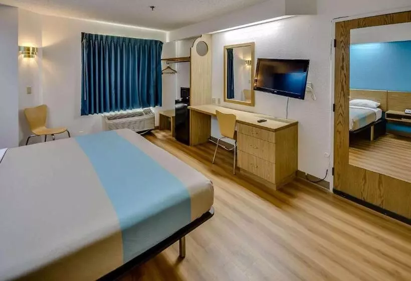 身障者適用スタンダードルーム, Motel 6katy, Tx  Houston
