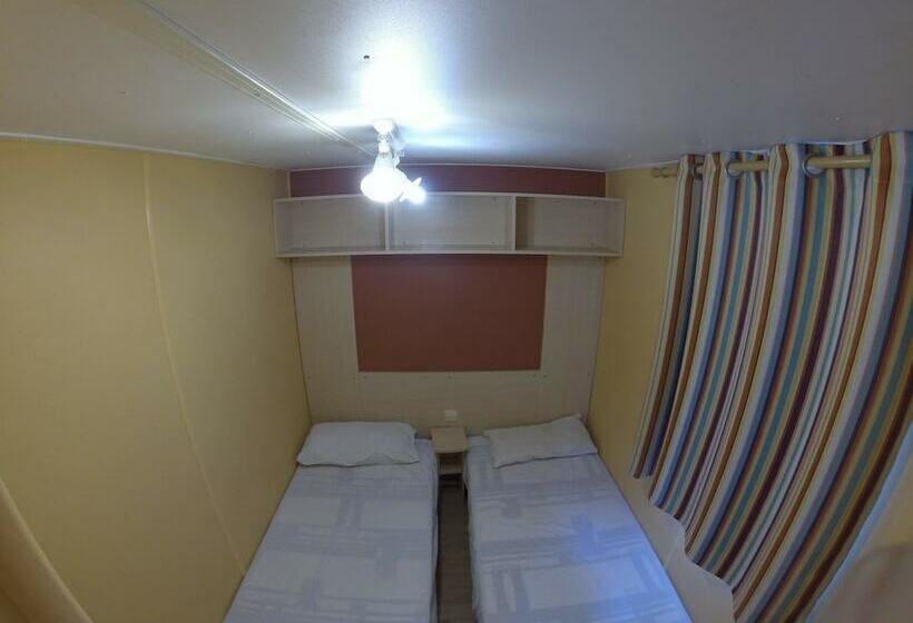 בונגלו סטנדרט 2 חדרי שינה, Cabañas Y Bungalows La Falaguera