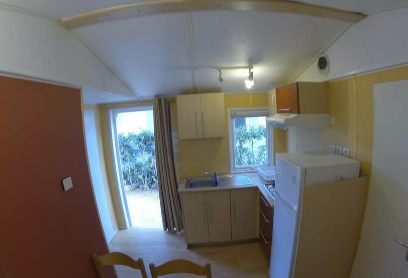 בונגלו סטנדרט 2 חדרי שינה, Cabañas Y Bungalows La Falaguera