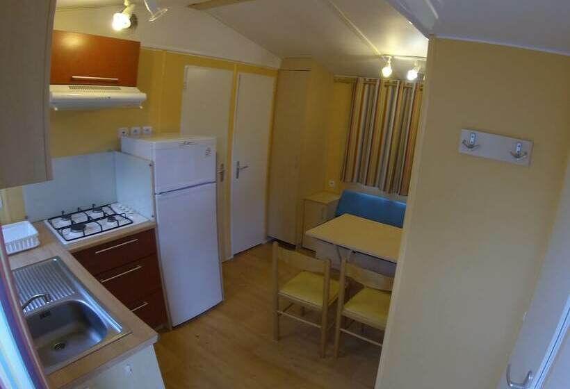 בונגלו סטנדרט 2 חדרי שינה, Cabañas Y Bungalows La Falaguera