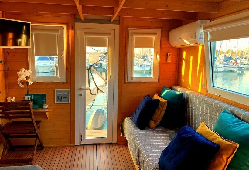 Casa 1 Quarto, Boat Haus Mediterranean Experience Alcaidesa  La Linea