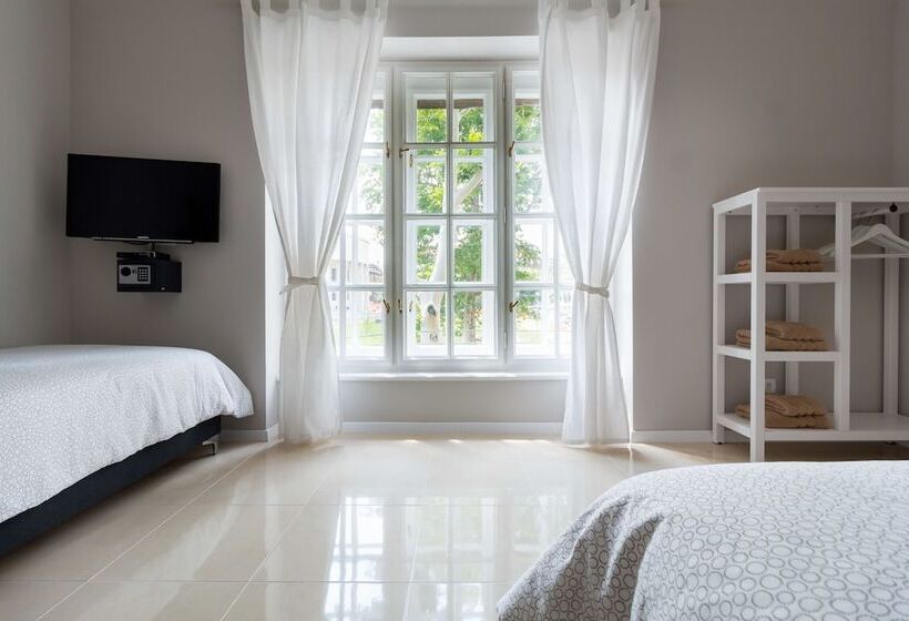 غرفة كومفورت ثلاثية, B&b Downtown Zagreb