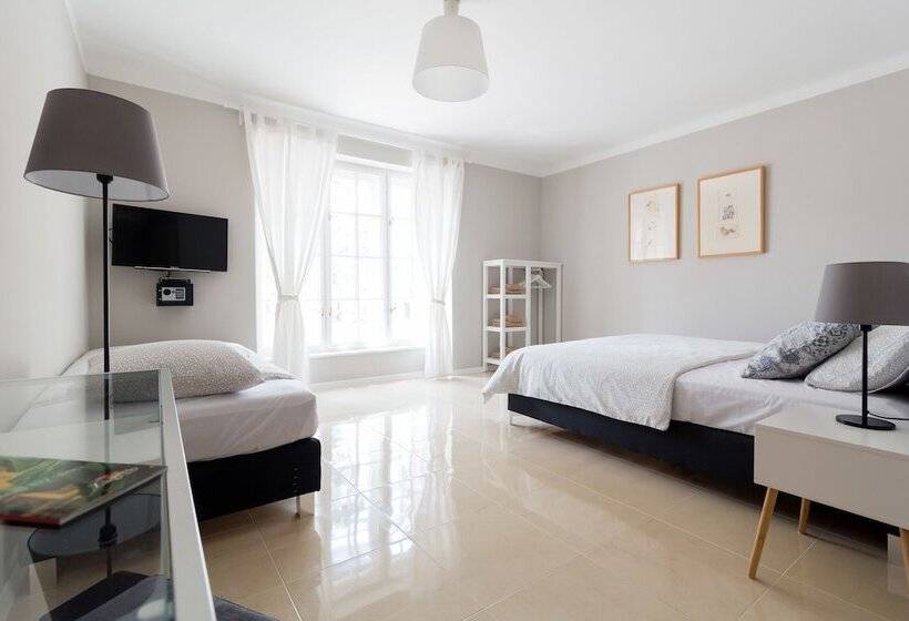 غرفة كومفورت ثلاثية, B&b Downtown Zagreb