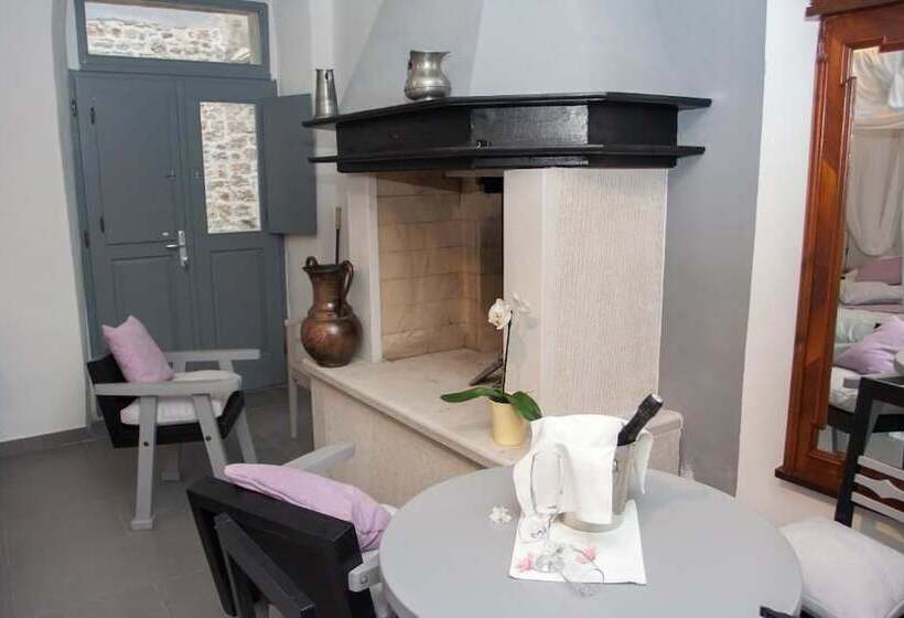 חדר קומפורט, Houses Of Motovun