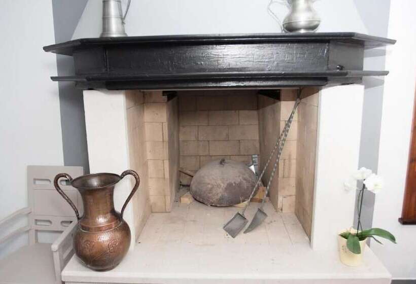 חדר קומפורט, Houses Of Motovun