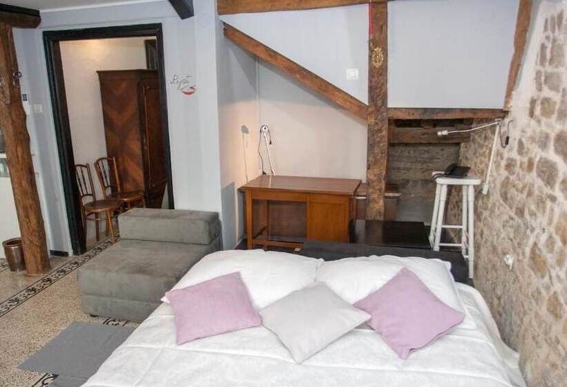 חדר סטודיו סטנדרד, Houses Of Motovun