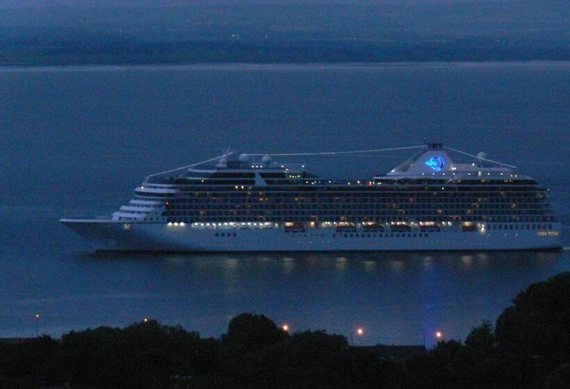 豪华海景房, Templeview Lodge