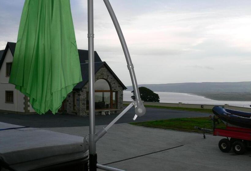 豪华海景房, Templeview Lodge