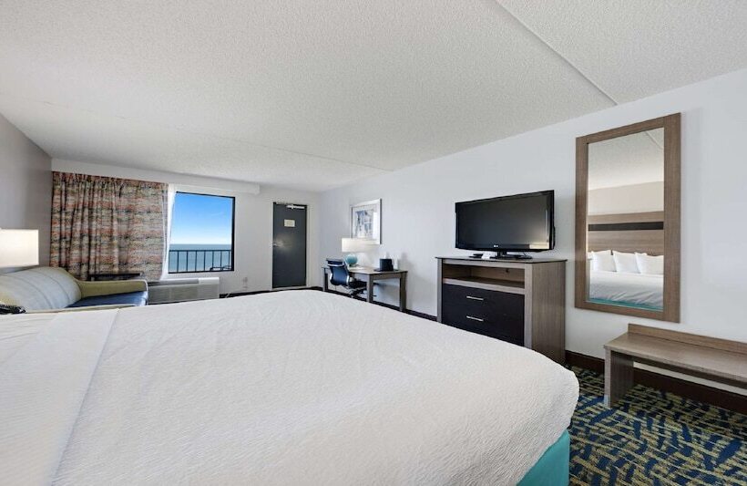 חדר סטנדרט מיטה זוגית נוף לים, Best Western Plus Holiday Sands Inn & Suites