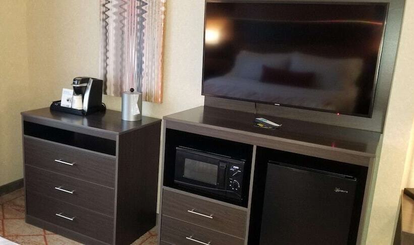 غرفه قياسيه سريرين مزدوجين, Best Western Plus Warsaw