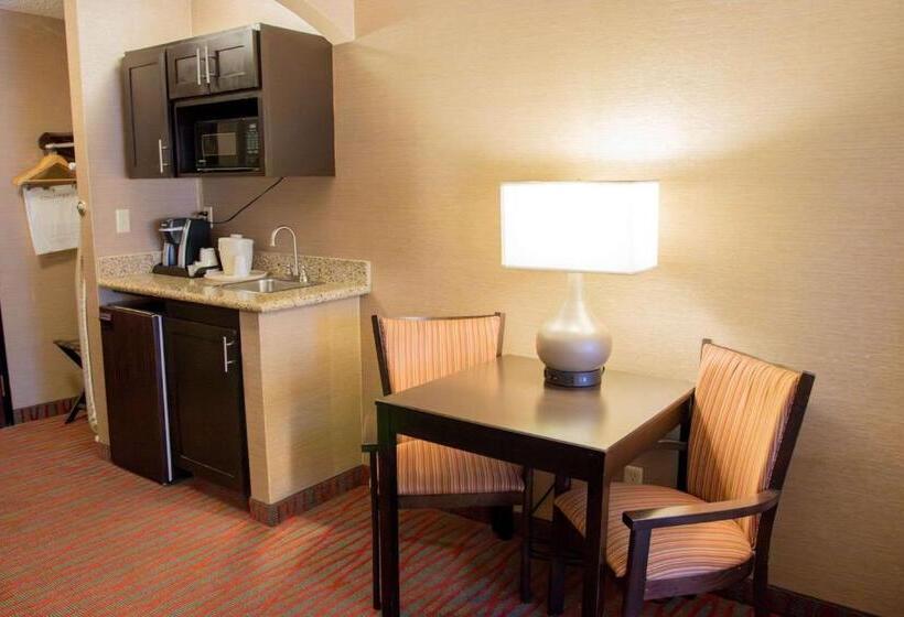 Номер Стандарт, Country Inn & Suites By Radisson, Garden City, Ks