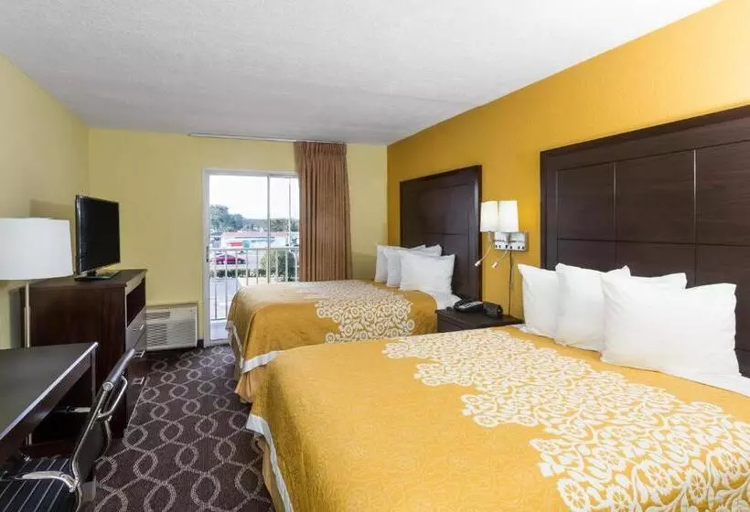 身障者適用スタンダードルーム, Days Inn & Suites By Wyndham Port Richey