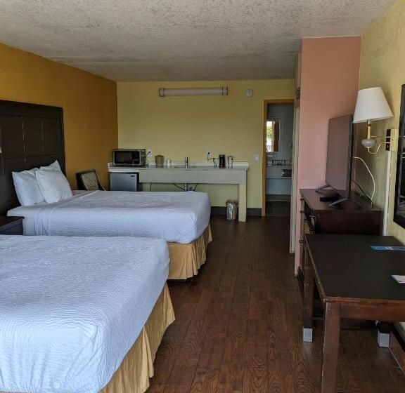 غرفة ديلوكس, Days Inn & Suites By Wyndham Port Richey