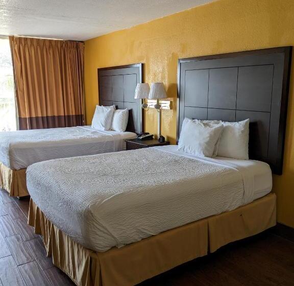 디럭스 룸, Days Inn & Suites By Wyndham Port Richey
