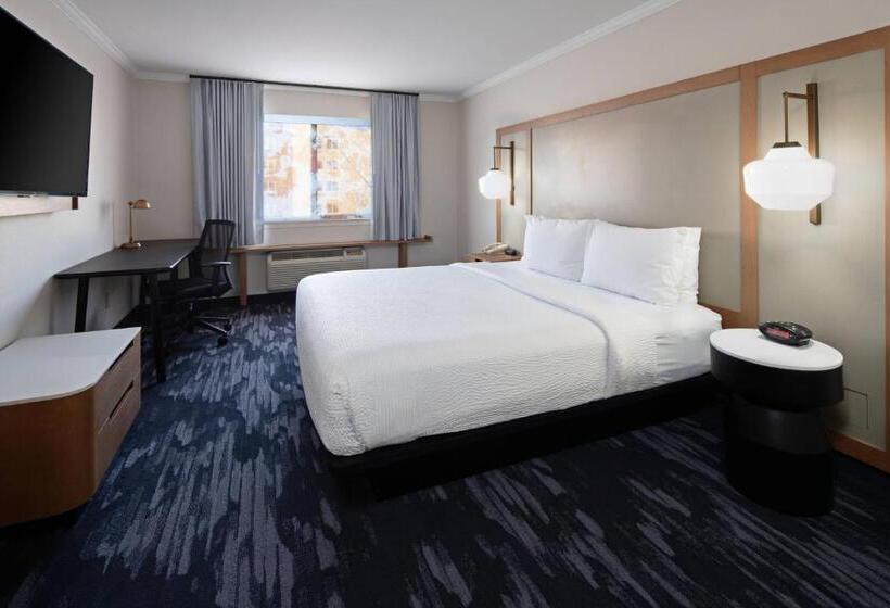 Büyük Çift Kişilik Yataklı Standart Oda, Fairfield By Marriott Inn & Suites Seattle Seatac Airport