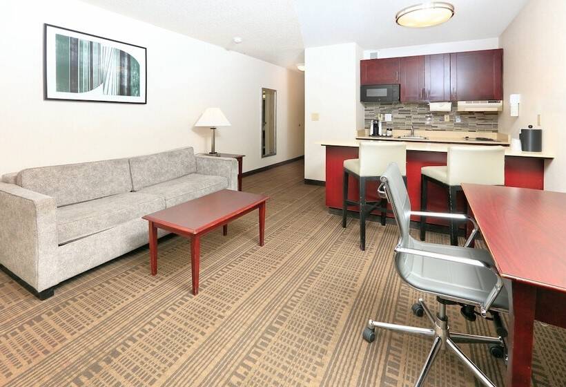 סוויטת 2 חדרי שינה, Holiday Inn & Suites Santa Maria, An Ihg