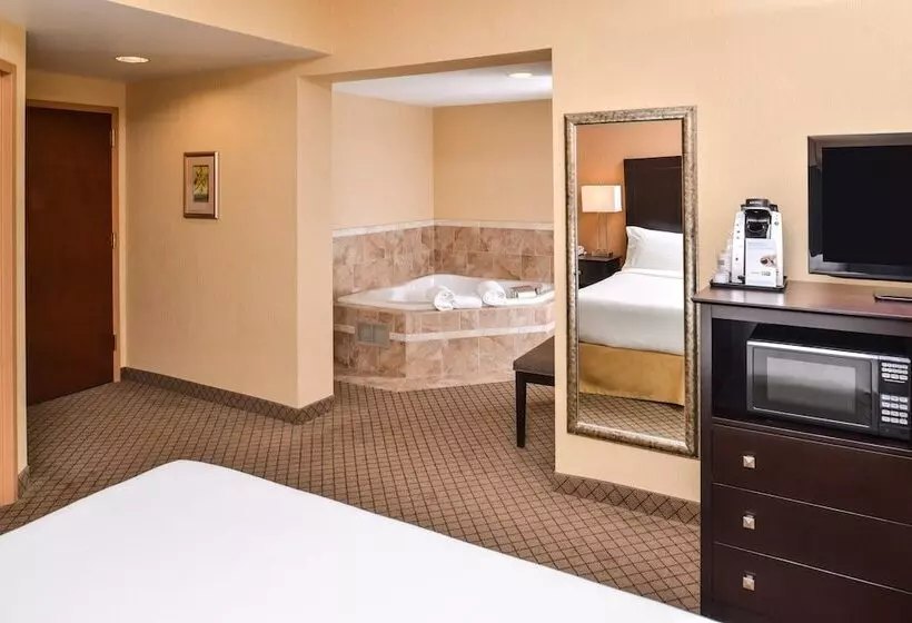 ハイドロマッサージバス付きスイート, Holiday Inn Express Lewisburg   New Columbia, An Ihg