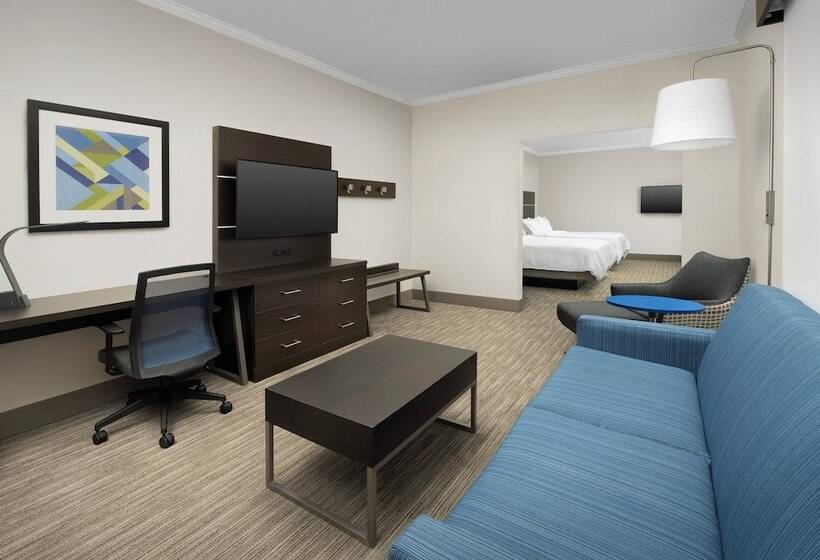 جناح, Holiday Inn Express Puyallup, An Ihg