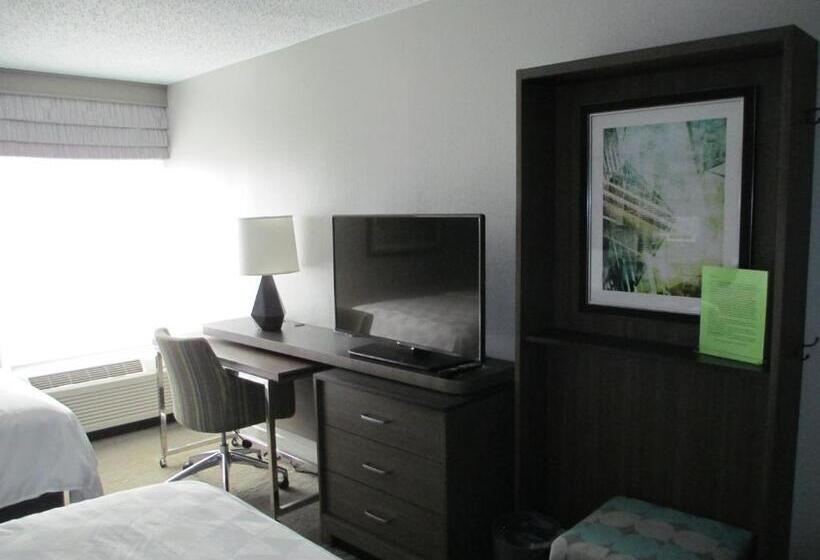 장애인을 위한 스탠다드 룸, Holiday Inn Huntsville Research Park, An Ihg