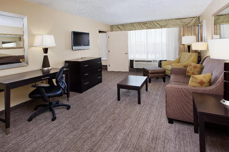 장애인을 위한 킹사이즈 침대 스탠다드 룸, Holiday Inn Shreveport Downtown, An Ihg