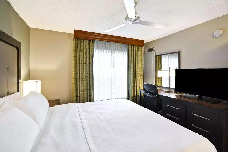 キングサイズベッドのスイートルーム, Homewood Suites By Hilton Hillsboro/beaverton