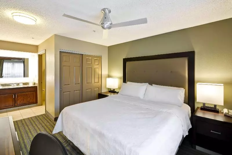 キングサイズベッドのスイートルーム, Homewood Suites By Hilton Hillsboro/beaverton