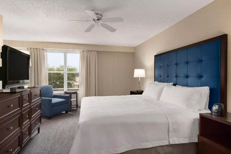 キングサイズベッドのスイートルーム, Homewood Suites By Hilton Wilmingtonbrandywine Valley