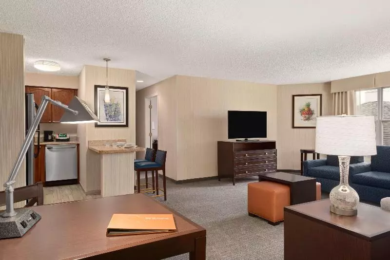 キングサイズベッドのスイートルーム, Homewood Suites By Hilton Wilmingtonbrandywine Valley