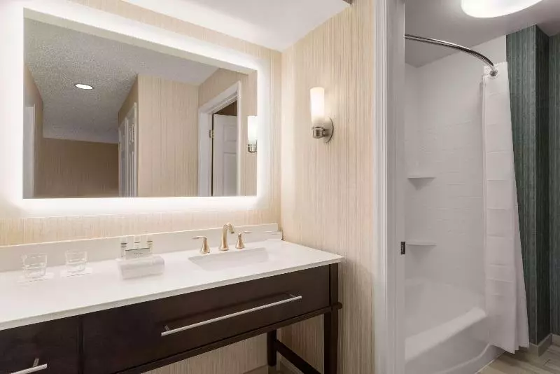 キングサイズベッドのスイートルーム, Homewood Suites By Hilton Wilmingtonbrandywine Valley